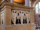 Right terra-cotta angels